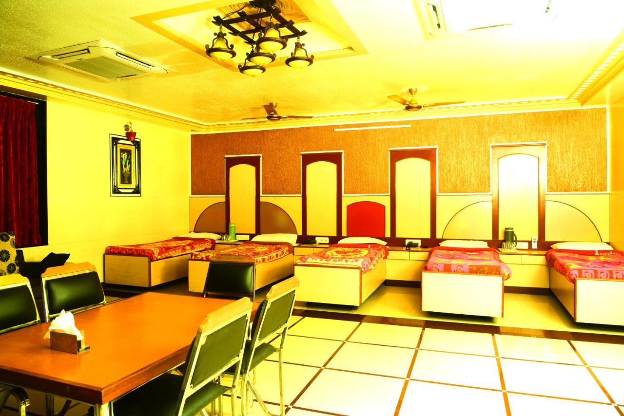 The Grand Krishna Rooms Bengaluru Zewnętrze zdjęcie