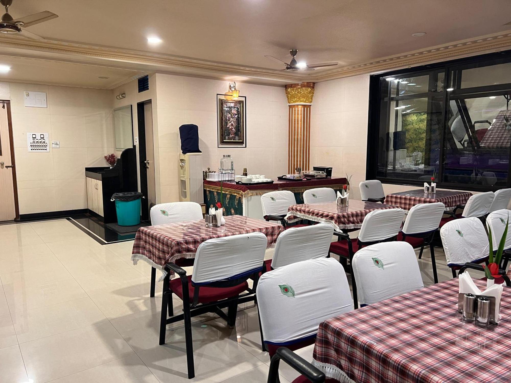 The Grand Krishna Rooms Bengaluru Zewnętrze zdjęcie