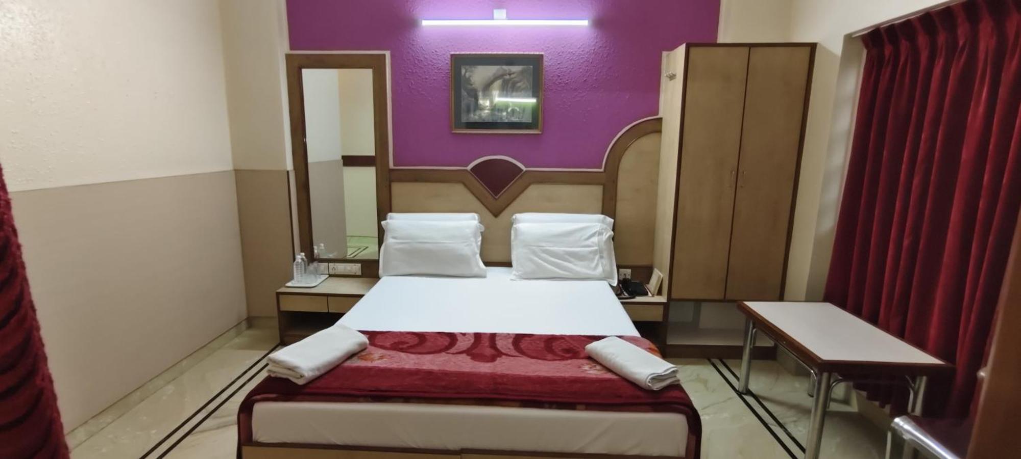The Grand Krishna Rooms Bengaluru Zewnętrze zdjęcie
