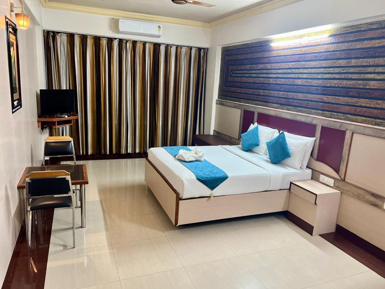 The Grand Krishna Rooms Bengaluru Zewnętrze zdjęcie